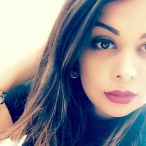 Meet your Posher, Dayna